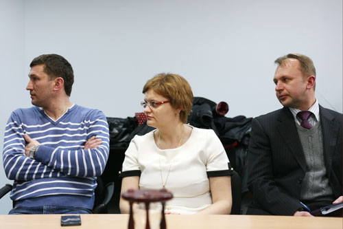 zestkie-peregovory_04